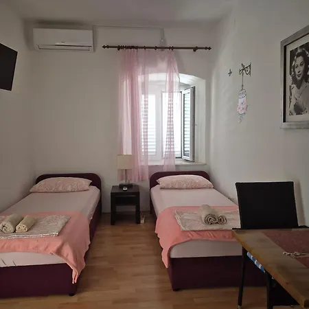 Lami Penzion 3*